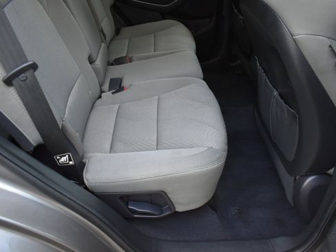 Used 2018 Hyundai Santa Fe Sport w/ 2.4L Value Package 02 image 29