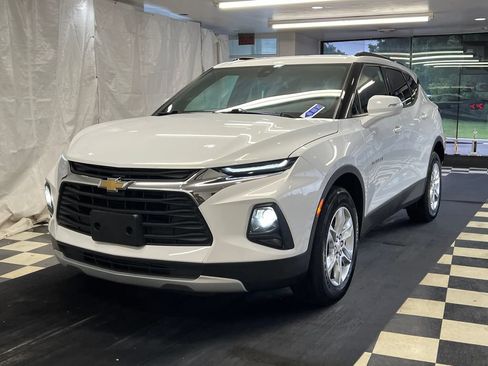 Used 2022 Chevrolet Blazer LT AWD/4WD image 3
