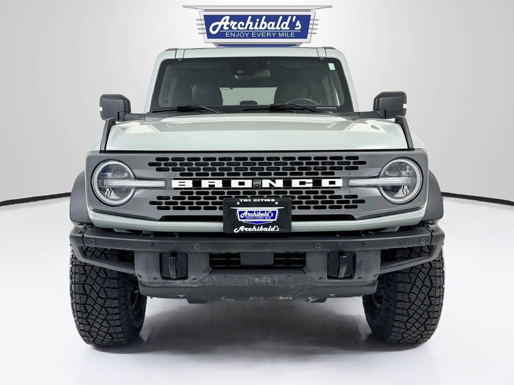 Used 2022 Ford Bronco Badlands AWD/4WD image 2