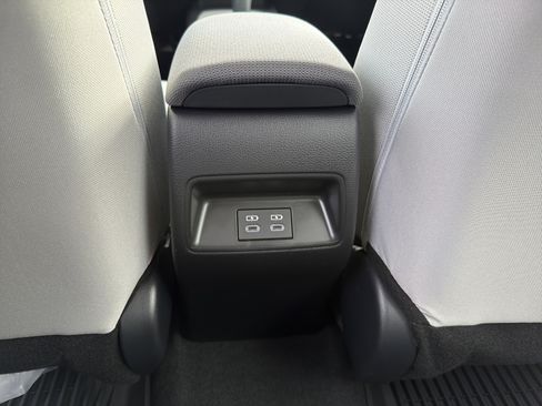 New 2026 Toyota Corolla LE image 10