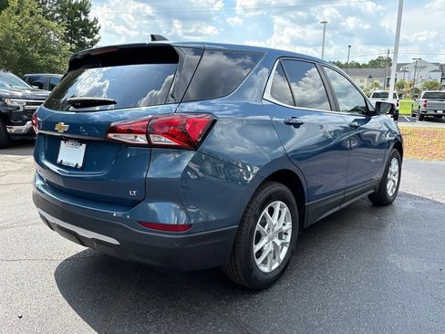 Used 2024 Chevrolet Equinox LT FWD image 24