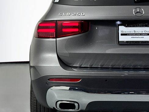 New 2026 Mercedes-Benz GLB 250 image 14
