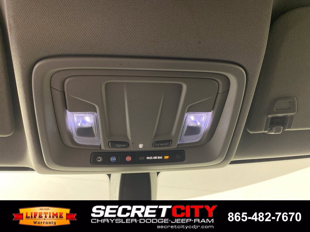 Used 2021 Chevrolet Silverado 1500 Custom Trail Boss AWD/4WD image 19