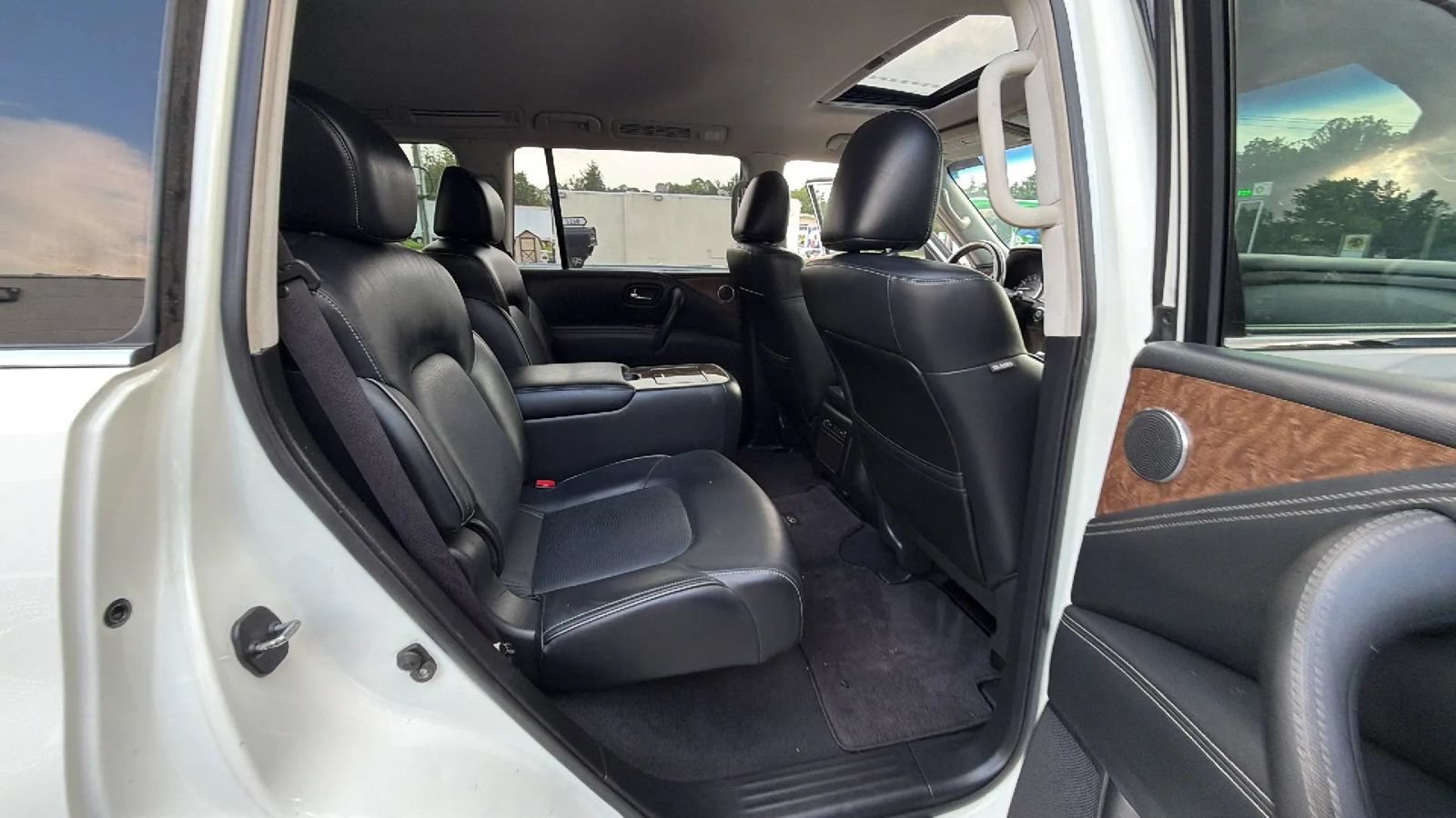 Used 2017 INFINITI QX80 2WD image 46