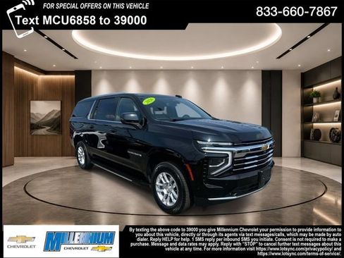 Used 2026 Chevrolet Suburban LT w/ Comfort Package AWD/4WD image 1