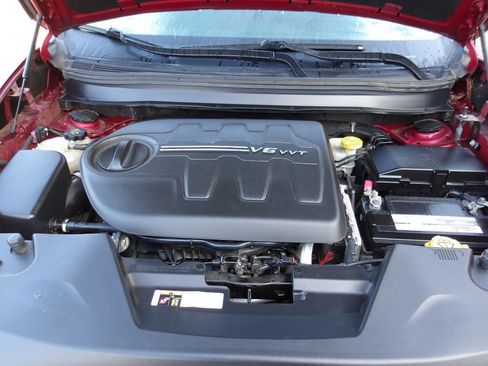 Used 2016 Jeep Cherokee Limited image 26