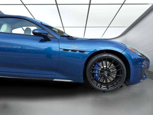 Certified 2024 Maserati GranCabrio Trofeo AWD/4WD image 10