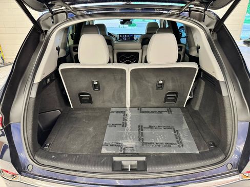Used 2023 Acura MDX SH-AWD w/ Technology Package image 28