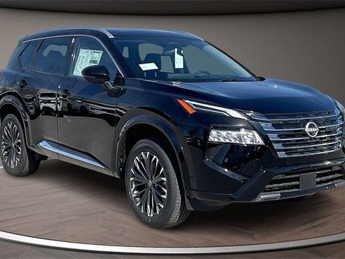 New 2026 Nissan Rogue Platinum w/ Tech Package image 2