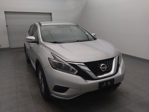 Used 2018 Nissan Murano S FWD image 14