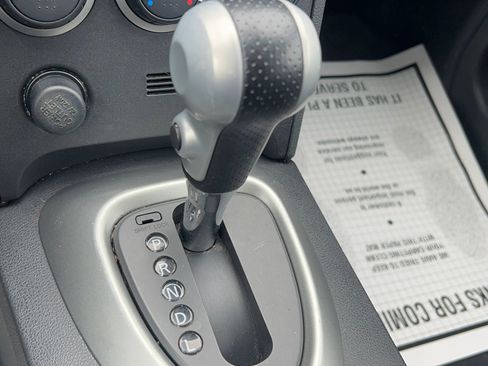 Used 2011 Nissan Rogue SV w/ SL Pkg FWD image 17
