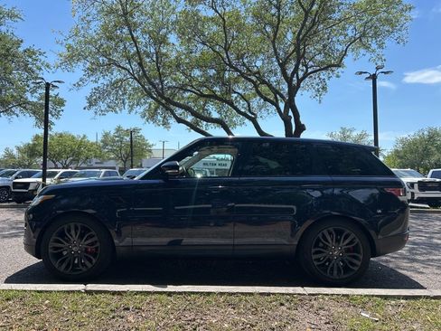 Used 2017 Land Rover Range Rover Sport Supercharged AWD/4WD image 2