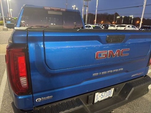 Used 2023 GMC Sierra 1500 AT4X image 7