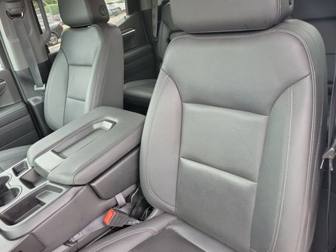 Used 2025 GMC Sierra 1500 SLT RWD image 6