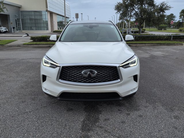 Used 2020 INFINITI QX50 Luxe w/ Navigation Package FWD image 10