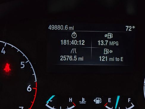 Used 2023 Ford Transit 350 XLT image 29