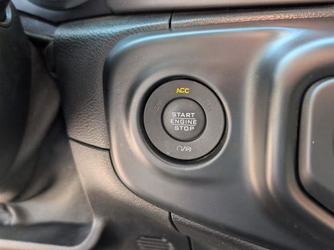 Used 2021 Jeep Wrangler Unlimited Sport image 20