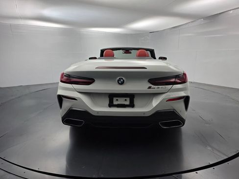 Used 2022 BMW 840i Convertible w/ Comfort Seating Package RWD image 5