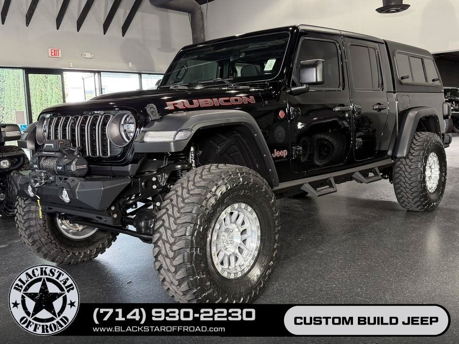 Used 2024 Jeep Gladiator Rubicon w/ Technology Group AWD/4WD image 6
