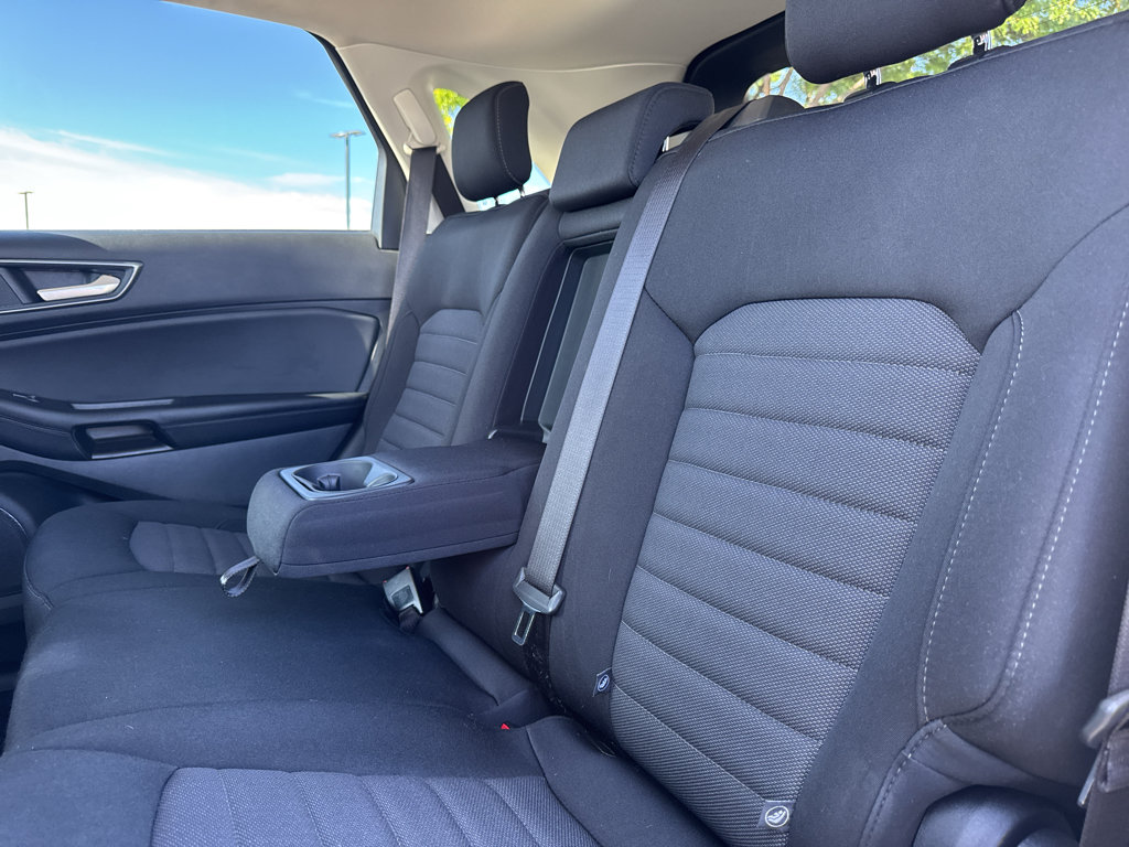 Used 2024 Ford Edge SE AWD/4WD image 8