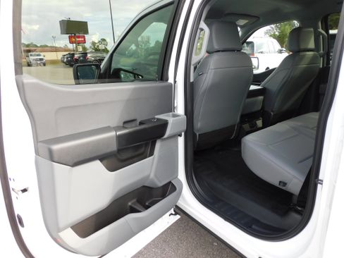 New 2025 Ford F150 XL w/ Equipment Group 103A High image 12