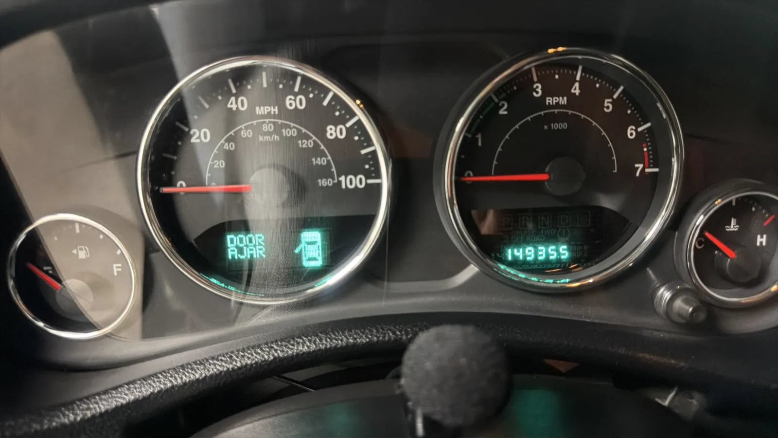 Used 2012 Jeep Wrangler Unlimited Sport AWD/4WD image 12