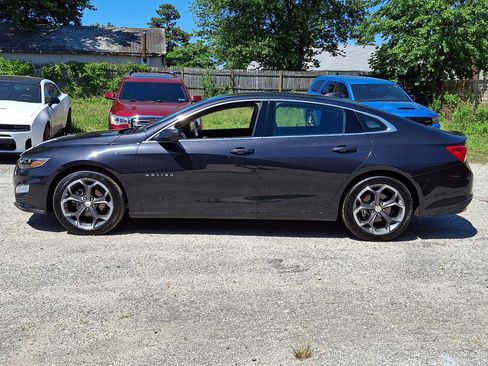 Used 2023 Chevrolet Malibu LT FWD image 2
