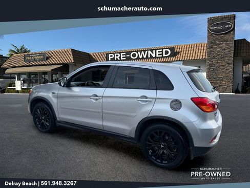 Used 2018 Mitsubishi Outlander Sport LE FWD image 5