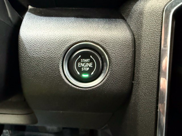Used 2025 GMC Acadia Elevation AWD/4WD image 44