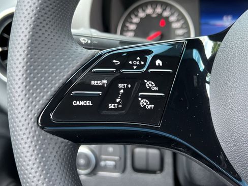 New 2025 Mercedes-Benz Sprinter 2500 image 31