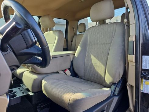 Used 2015 Ford F150 XLT w/ Equipment Group 301A Mid RWD image 14