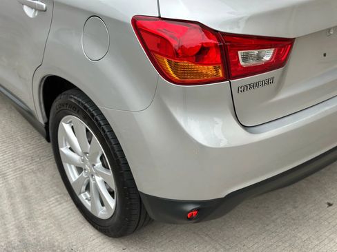 Used 2015 Mitsubishi Outlander Sport ES image 8