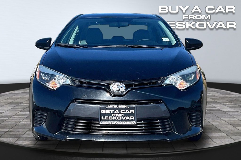 Used 2016 Toyota Corolla LE FWD image 3