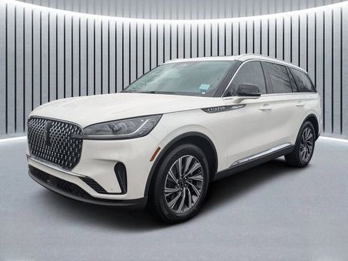 New 2026 Lincoln Aviator 2WD image 7