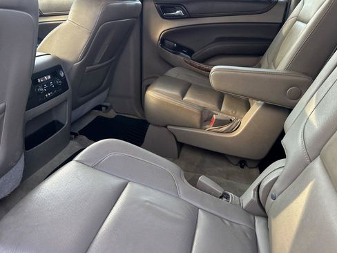 Used 2016 Chevrolet Suburban LTZ AWD/4WD image 14