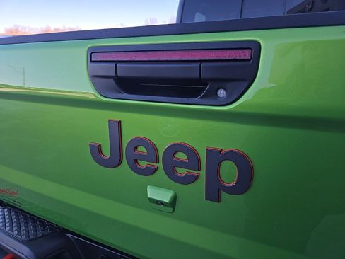 New 2026 Jeep Gladiator Mojave image 22