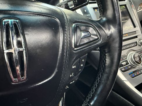 Used 2018 Lincoln MKZ Reserve AWD/4WD image 17