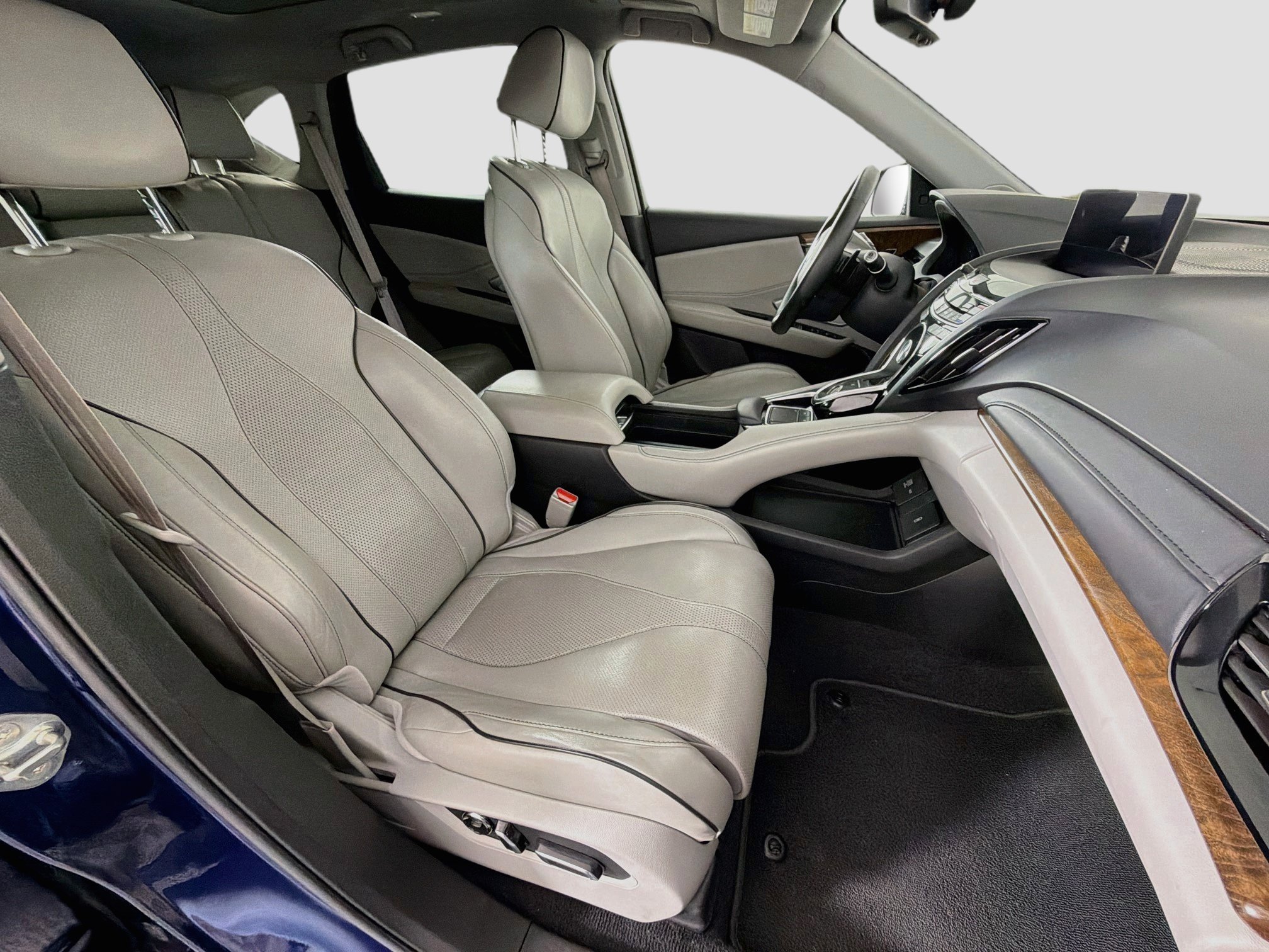 Used 2019 Acura RDX w/ Advance Package AWD/4WD image 32