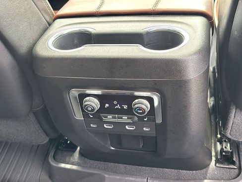 Certified 2023 GMC Yukon XL Denali Ultimate w/ LPO, Floor Liner Package AWD/4WD image 28