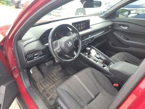 Used 2024 Honda Accord Sport image 9