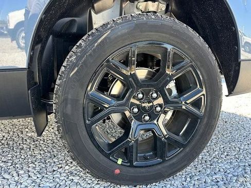 New 2025 Ford Maverick Lariat w/ Black Appearance Package image 16