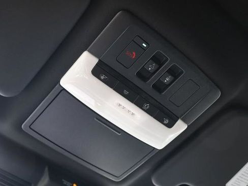 New 2026 Nissan Rogue Platinum AWD/4WD image 18