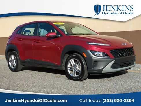 Certified 2023 Hyundai Kona SE image 1