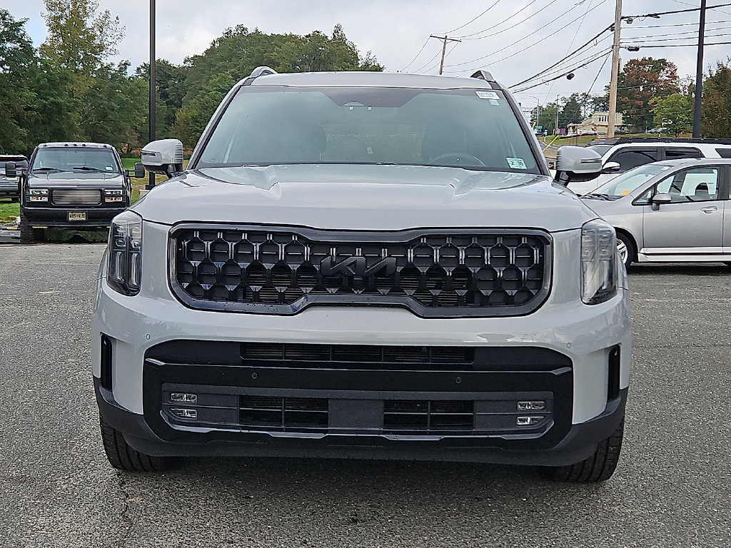 Certified 2025 Kia Telluride SX Prestige X-Line AWD/4WD image 2