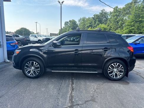 Used 2018 Mitsubishi Outlander Sport SEL AWD/4WD image 3