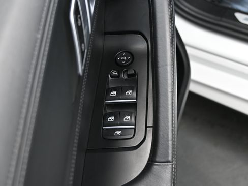 Used 2022 BMW X6 M w/ Executive Package image 11