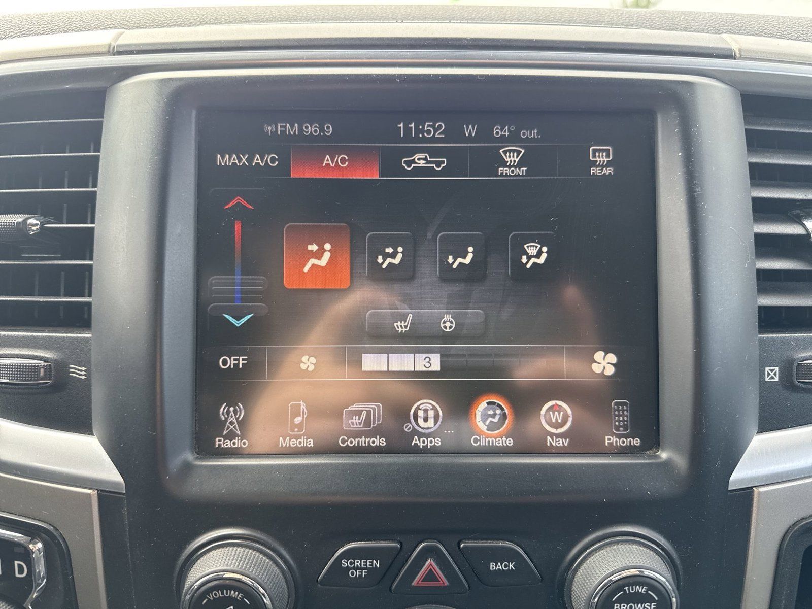 Used 2015 RAM 1500 Big Horn AWD/4WD image 21