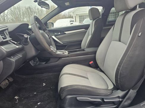 Used 2017 Honda Civic EX-T image 11