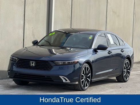 Used 2023 Honda Accord Touring image 1