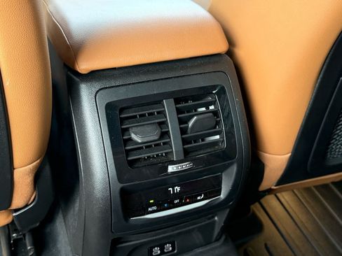 Used 2024 BMW X3 sDrive30i w/ Convenience Package RWD image 11